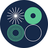 Logo geométrico abstracto con iconos de estrella, anillos concéntricos y círculos en tonos verde y blanco sobre un fondo azul marino.